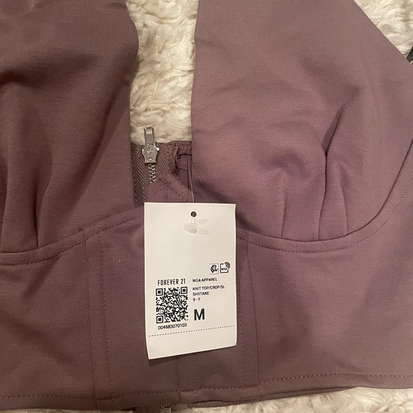 Going Out Top - Picture 4 of 4